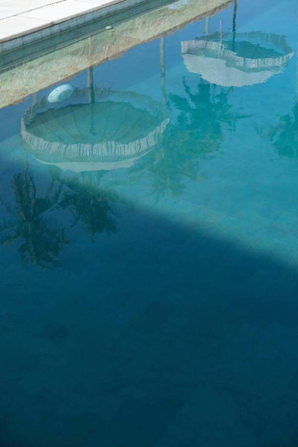 Suku Lifestyle Hotel & Villas Selong Belanak Exterior photo